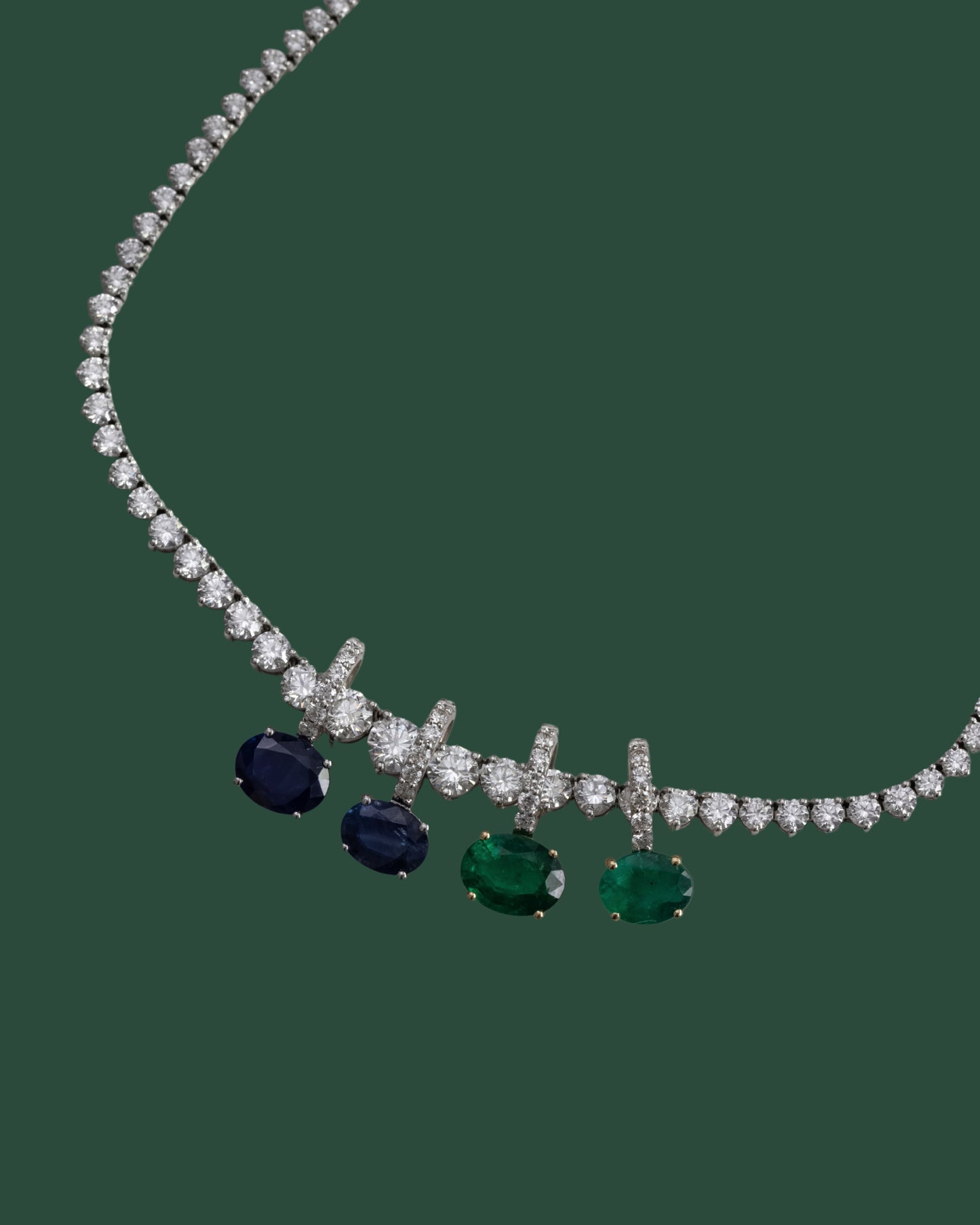 LUNA EMERALD PENDANT